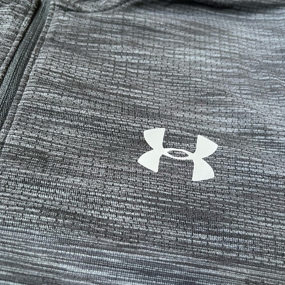 Mens Under Armor Training Pullover - Picture 4 of 4